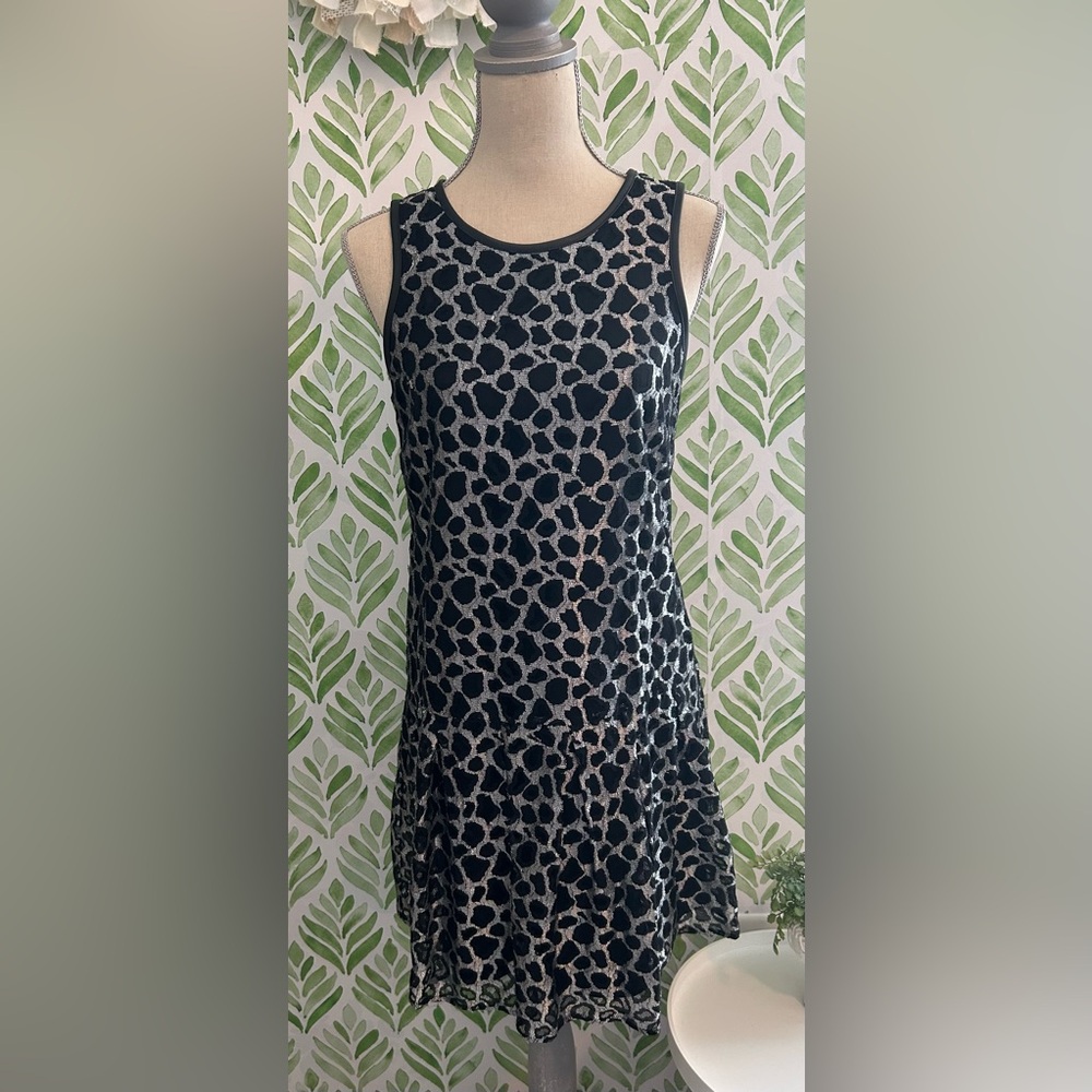 Kensie black and silver cocktail dress